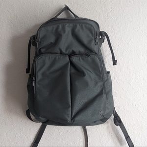 Lululemon Assert Backpack (30L)